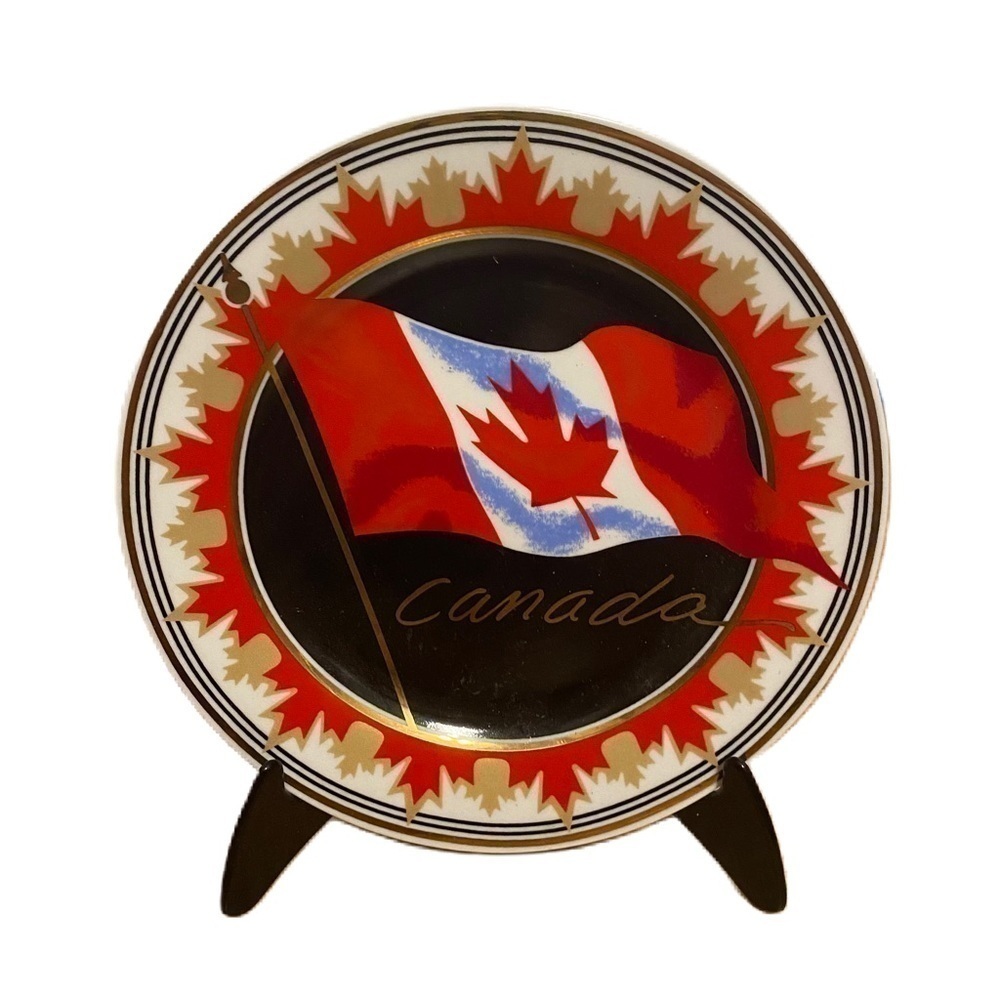 Vintage Canada National Flag Maple Leaf Ceramic Collectible Plate Red